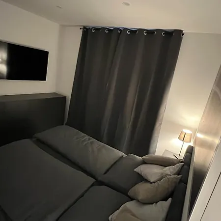 Apartment 1 Mit Bad An Der Stadt Grenze Berlins Blankenfelde-Mahlow